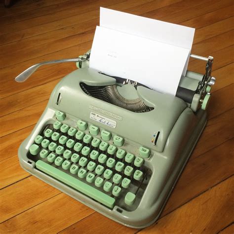 hermes 3000 portable typewriter